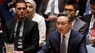 美國習慣性抹黑，中國代表當場批駁