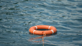 中国驻济州总领事馆证实邮轮坠海者系中国公民