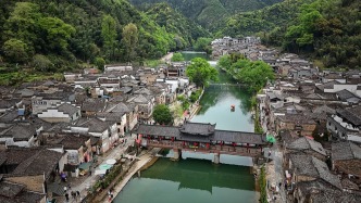 春假催熱“加長版五一”：旅游產(chǎn)品搜索熱度環(huán)比增長364%，縣域精品民宿預(yù)訂量同比漲92%