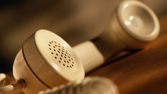 夜读｜排队打电话的日子