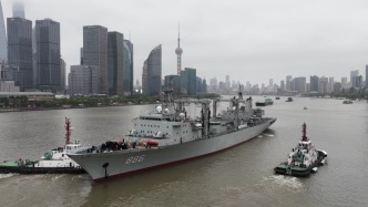 多型艦艇齊聚上海，市民登艦參觀直呼震撼又自豪