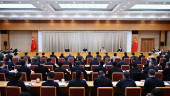 世賽進(jìn)入籌辦沖刺階段，組委會(huì)第二次全體會(huì)議在滬舉行，陳吉寧王曉萍龔正出席