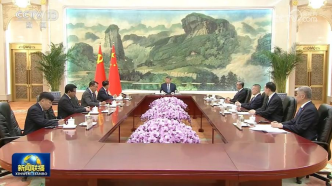 习近平会见老挝人民革命党中央总书记、国家主席特使沙伦赛