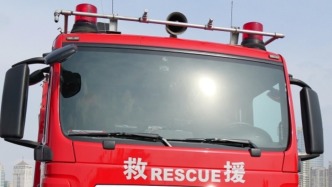 廣東汕尾一地下車庫新能源電動(dòng)汽車起火：已處置完畢，無傷亡