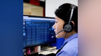 男子打110哭着说“太累撑不住了”，接警员6分钟暖心通话“留住”了他