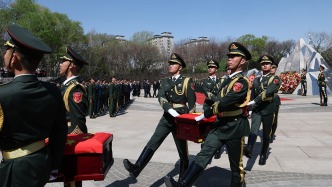 第十三批在韓中國人民志愿軍烈士遺骸在沈陽安葬