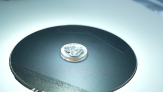 中國航天日丨“闖入”離子探針中心，看月壤如何“開口說話”