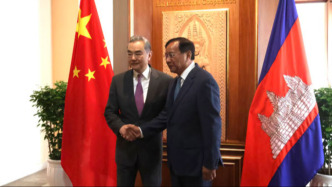 王毅同柬埔寨副首相兼外交大臣會(huì)談：要徹底鏟除網(wǎng)賭電詐這一毒瘤