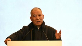 梁晓声寄语青年：阅读让人活得“有尊严有底气”，不读书易被“带节奏”