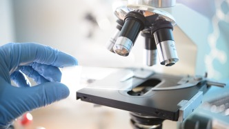 AI+共享自动化实验室：蛋白质研发从“大平台驱动”走向“个人开发”