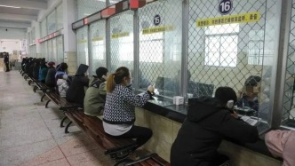 监狱法修订草案拟三审：完善警械使用、罪犯会见等规定