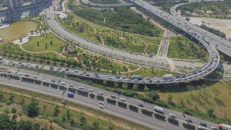 治理拥堵，“五一”期间广东部分高速将设置“潮汐车道”