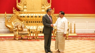 缅甸总统敏昂莱会见王毅