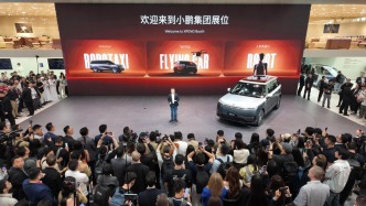 北京車展｜何小鵬：期待小鵬機器人年底上崗先做銷售