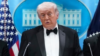 特朗普从枪击现场撤离后声称：早知道这么危险就不当总统了