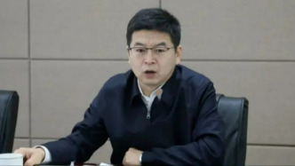 非法收受财物数额特别巨大，国家铁路局原局长费东斌被提起公诉