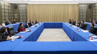 劉寧會見王傳福：共同推動河南新能源汽車產(chǎn)業(yè)集群高質(zhì)量發(fā)展