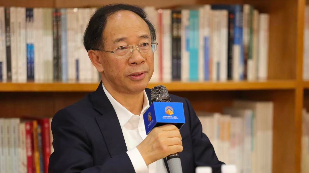 尹艳林：要加大政府投资力度，更加重视经济增长潜力的释放