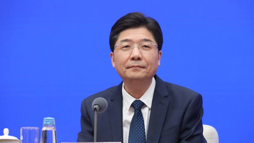 姚高员，卸任杭州市市长