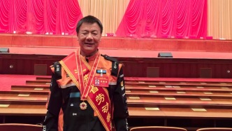 “外卖诗人”王计兵获评江苏劳模：文学让人心向善