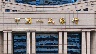 央行上海总部答澎湃：境内居民、境外旅客可使用银行卡在上海地铁刷卡过闸