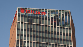 长江证券去年净利36.96亿元同比翻番，证券自营业务收入增超524%