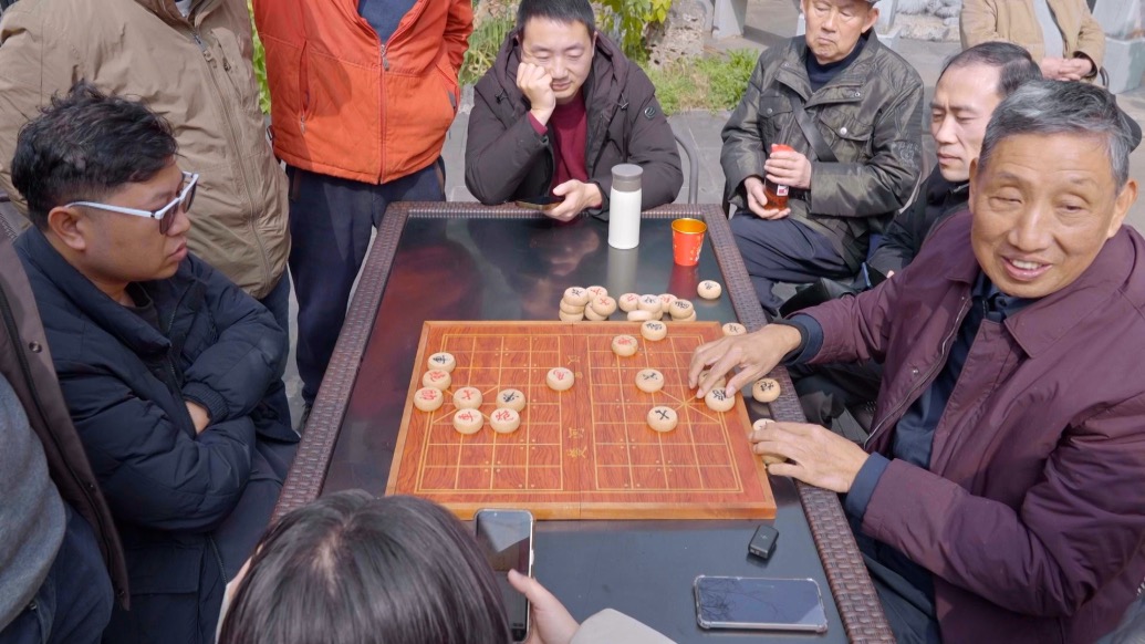 “东方电脑”柳大华：曾在盲棋对局中1对19，76岁仍能1对4