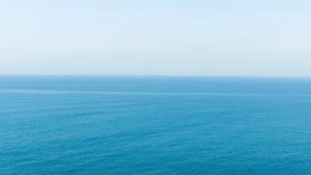 南部战区海军位南海海域进行例行巡航