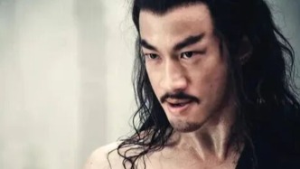 泼天富贵，砸中内娱猛男
