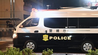日本東京都福生市發(fā)生持械傷人事件8人受傷，警方正搜捕襲擊者