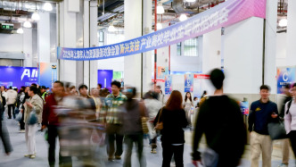 提供2.5萬(wàn)余個(gè)崗位，上海舉辦新興支柱產(chǎn)業(yè)高校畢業(yè)生專(zhuān)場(chǎng)招聘會(huì)