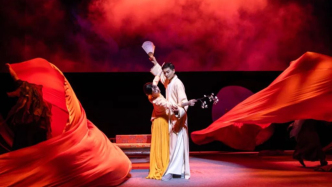 不独有“凄”，更感到“美” ，《风雪夜归人》再登首都剧场