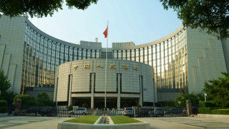 央行将于5月6日开展3000亿元3个月期买断式逆回购操作，连续3个月净回笼