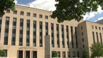 面临刺杀总统未遂等指控，白宫记协晚宴枪击案嫌疑人将继续被关押