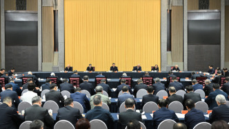 与会代表谈贯彻落实加强基础研究座谈会精神之一