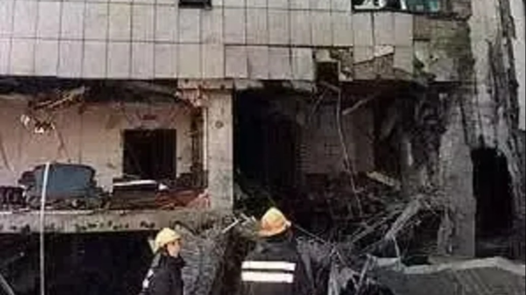 历史上的今天｜北京时间1999年5月8日5时45分，中国驻南联盟大使馆遭野蛮轰炸