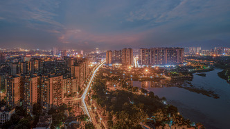 网友吐槽峨眉山市实时公交查询流程繁琐，企业回应：将改进