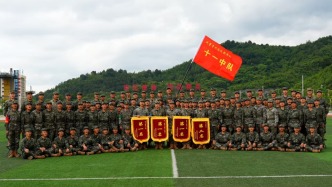 武警貴州總隊新兵團軍事訓(xùn)練會操，盡顯威武英姿