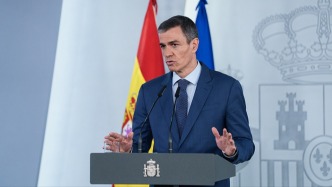 西班牙首相专机发生故障，紧急降落土耳其