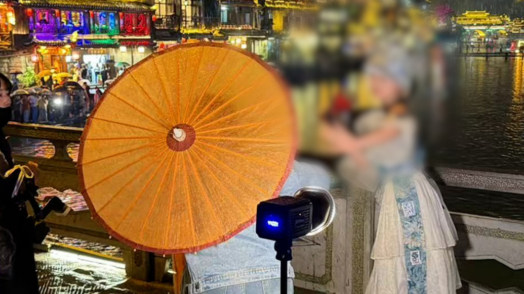景区旅拍家长变陪衬，“10”“20”后成主力军