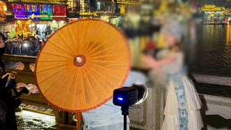 景区旅拍家长变陪衬，“10”“20”后成主力军