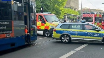 德國萊比錫一汽車沖撞人群，致2死22傷