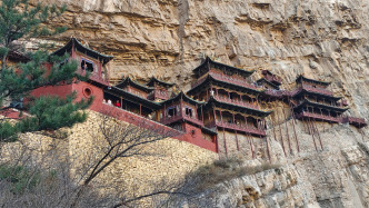 山西浑源悬空寺景区存乱象，当地回应：加大违规行为打击力度
