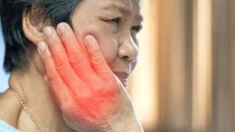 醫(yī)生：糖尿病最危險(xiǎn)信號(hào)，不是口渴多尿，而是頻繁出現(xiàn)這5種異常