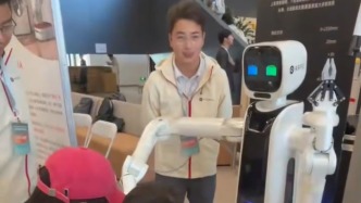會(huì)飛的機(jī)器人、防拖延項(xiàng)鏈……“腦洞大開”的年輕人這樣創(chuàng)業(yè)