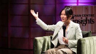 专访｜追踪OpenAI七年的郝珂灵：AI热潮背后的权力扩张、资源攫取与社会代价