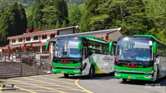 光明網(wǎng)評論員：擺渡車，不該是景區(qū)的錢袋子