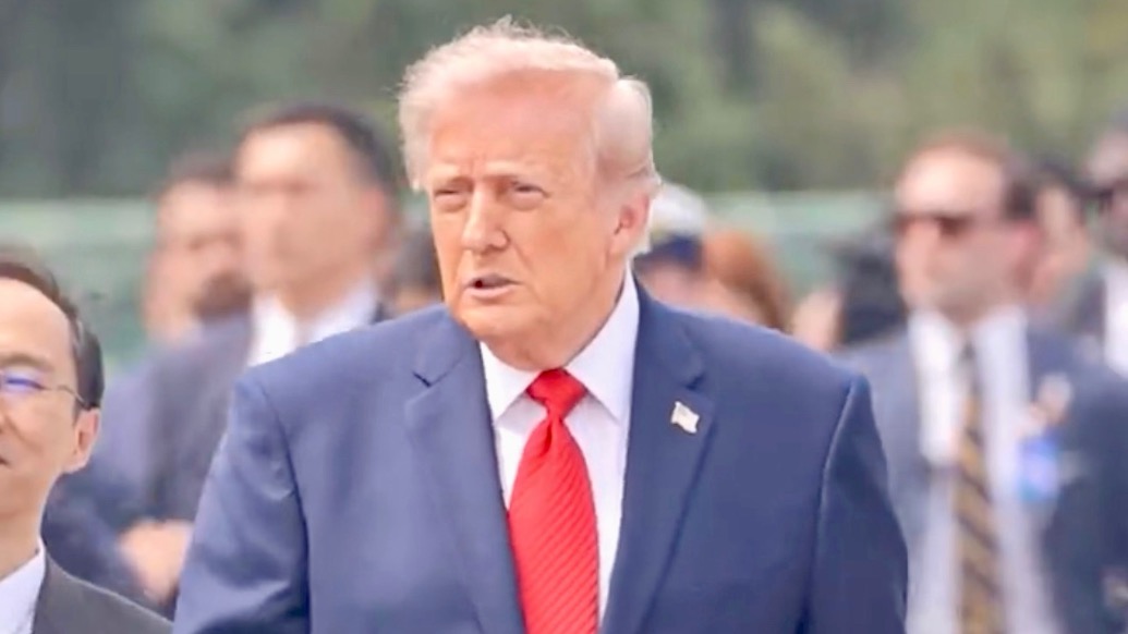 特朗普同习主席参观天坛：“惊艳”，“大美中国”