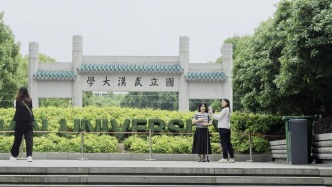 实探取消预约入校的武大校园：有游客得知政策后特地进校，在校生称让黄牛无生存空间
