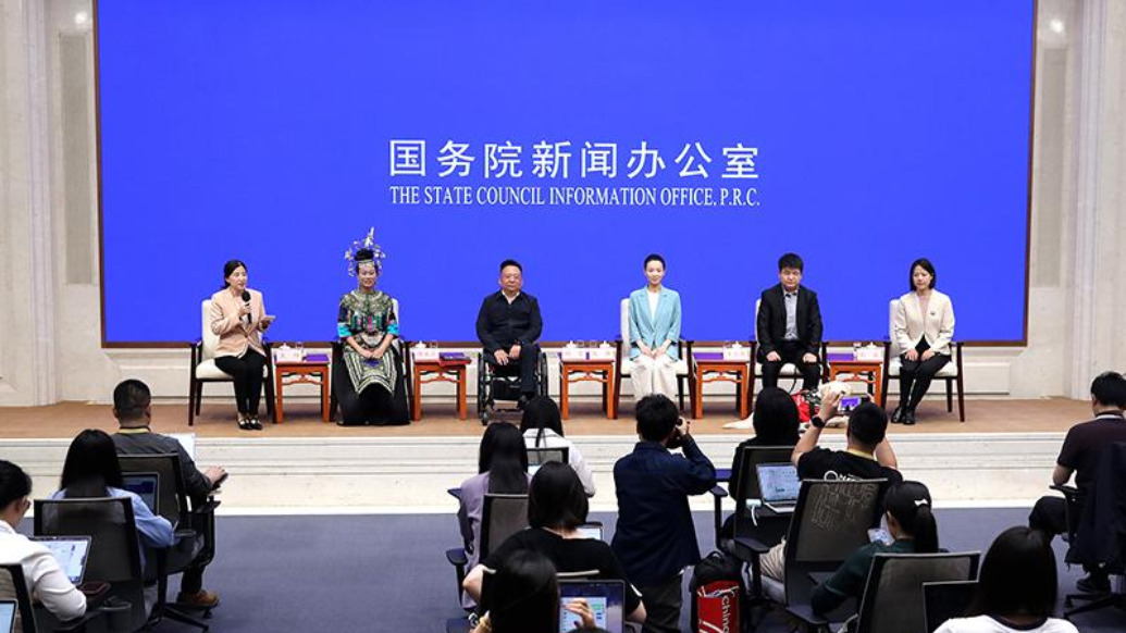 如何理解自强精神？国新办见面会残疾人代表答澎湃